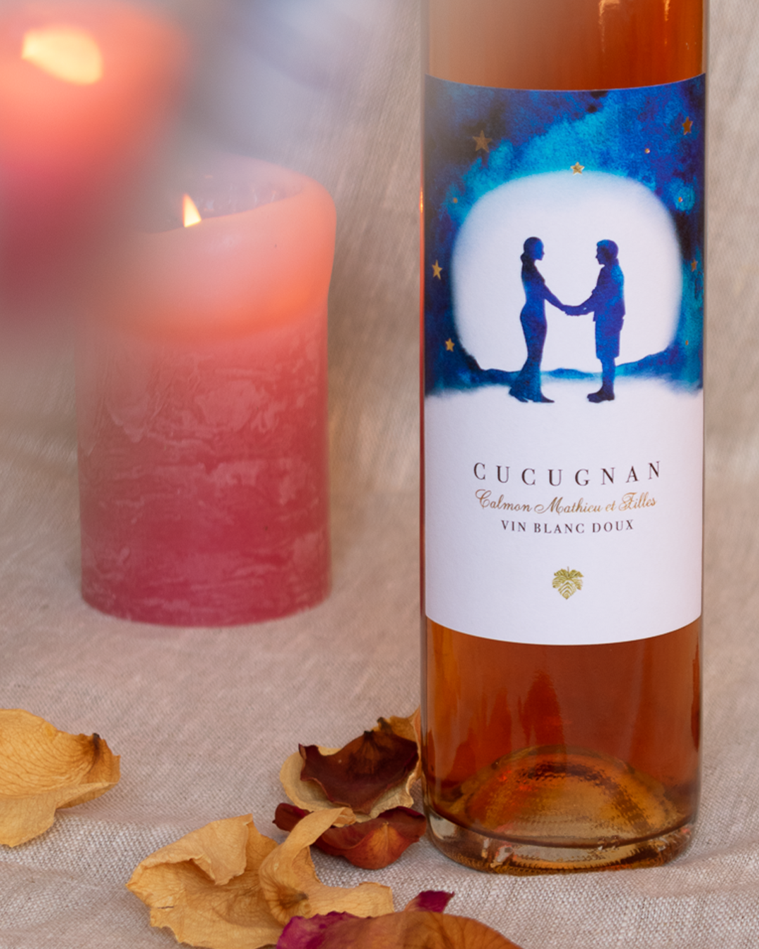032022_Etiquette-Vin-Blanc-Doux-Bouteille_domainecalmonmathieuetfilles Bouteille de vin blanc.